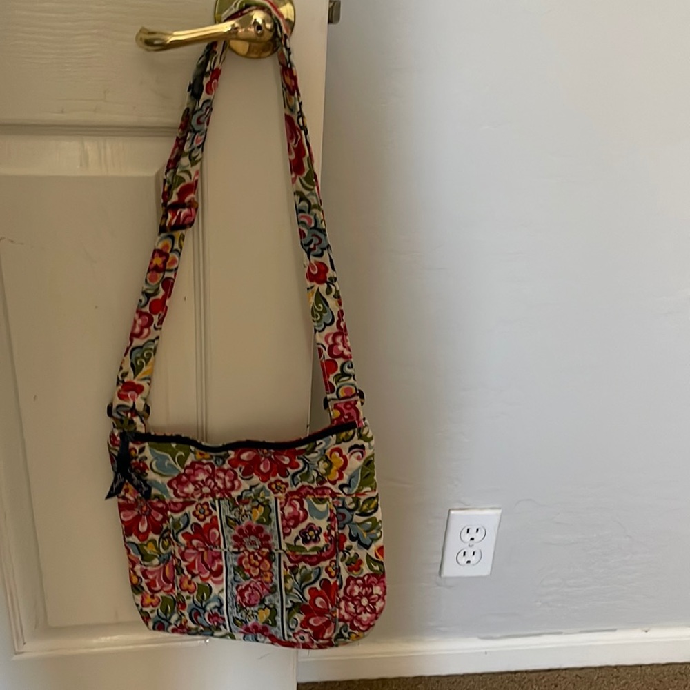 Vera Bradley RETIRED Style/pattern. Crossbody.
